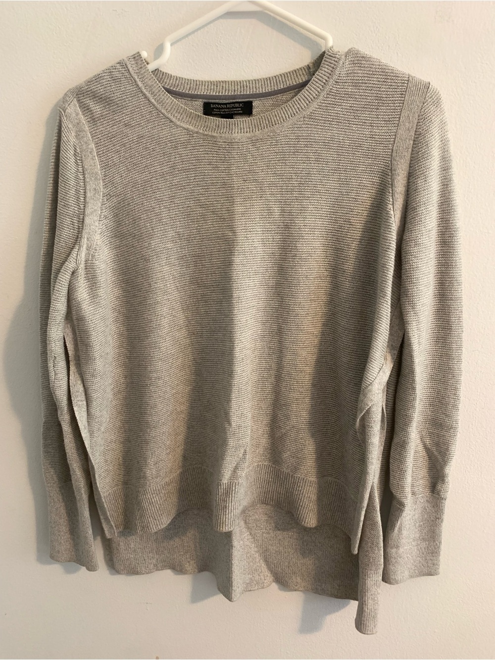 Banana Republic Women’s  Heather Gray Crewneck Sweater